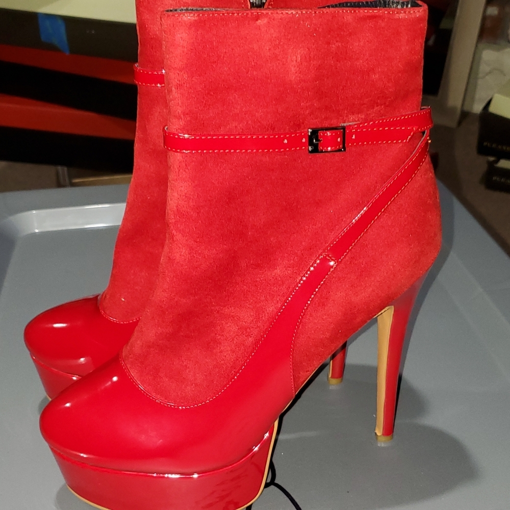 Platform boots
